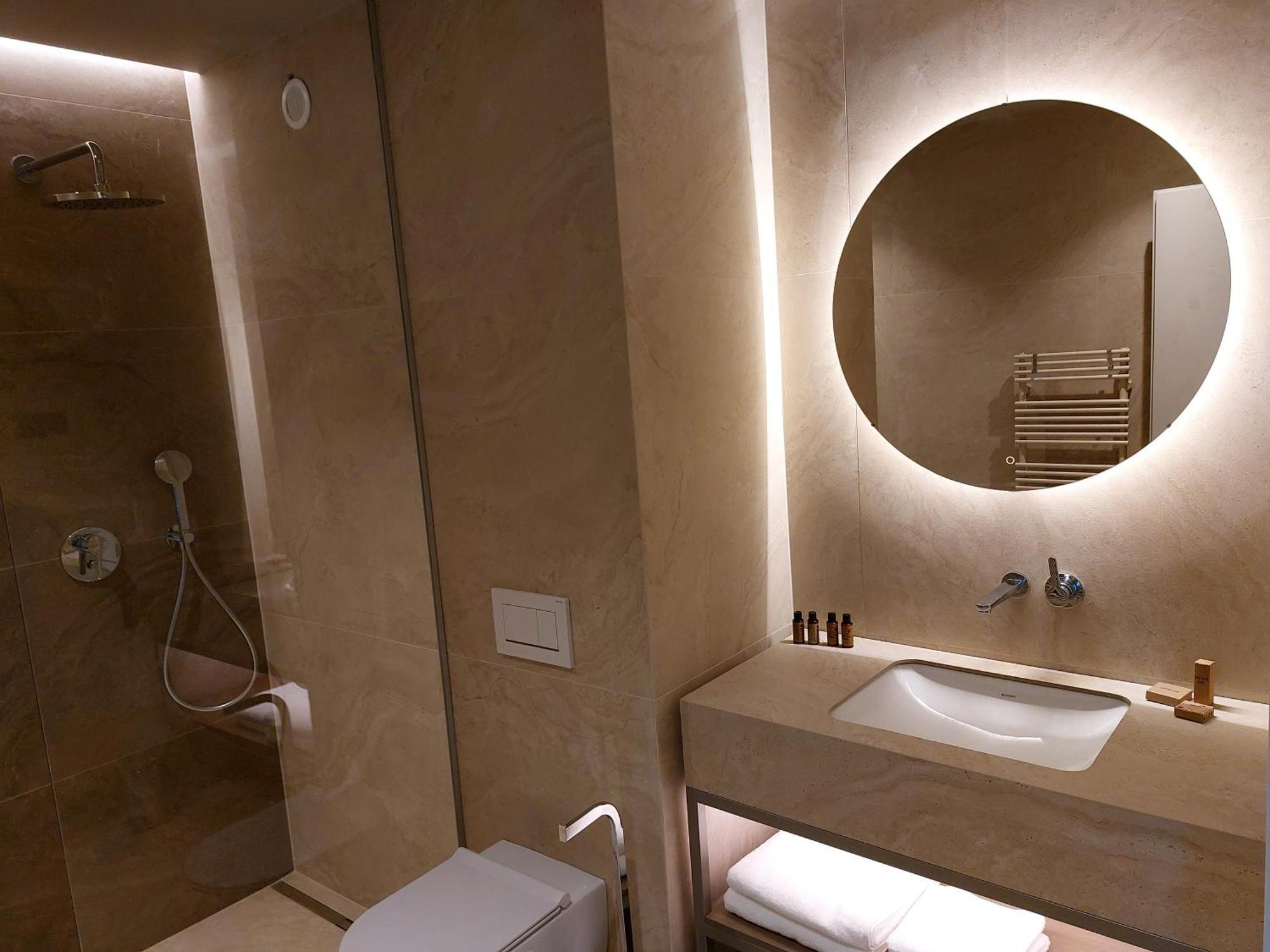 Tivoli Boutique Inn ليوبليانا المظهر الخارجي الصورة